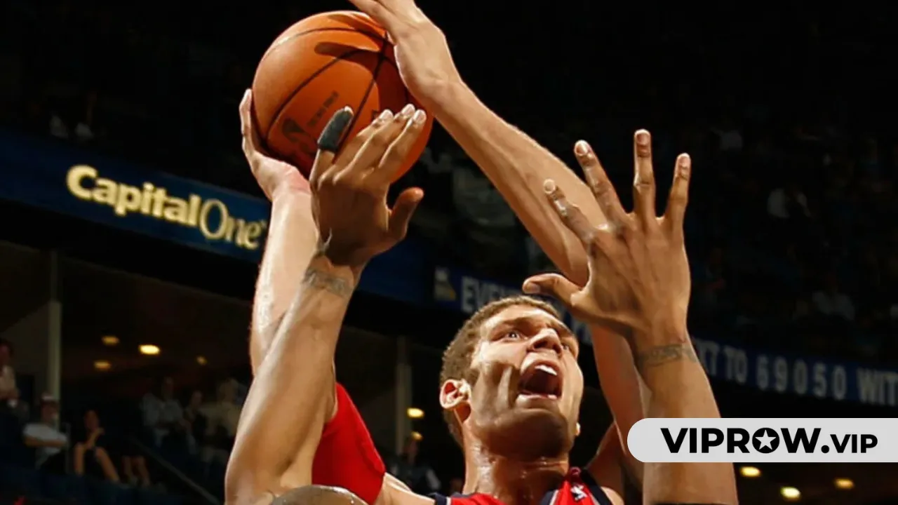 how many fouls can you get in basketball