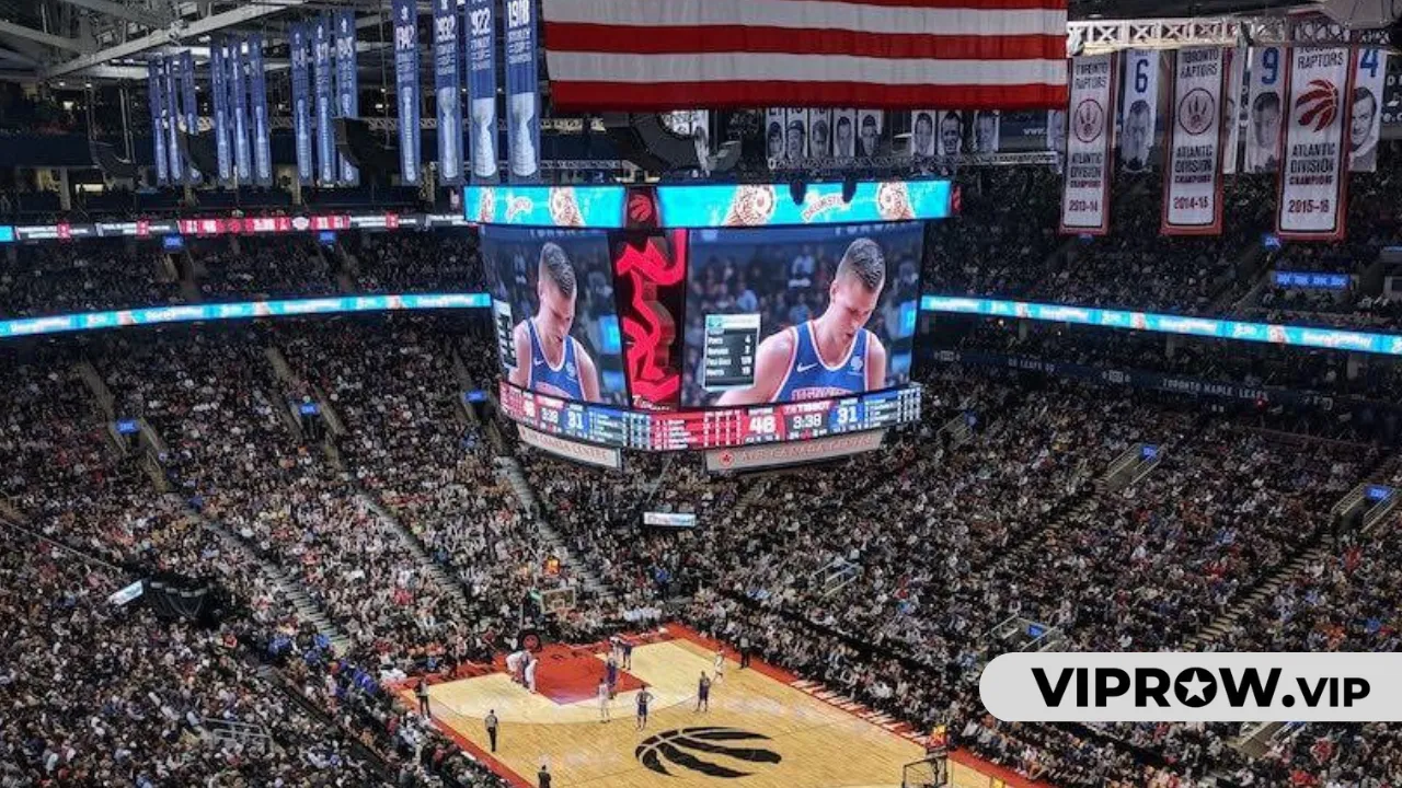 How Long Do College Basketball Games Last?

NCAA Game Format